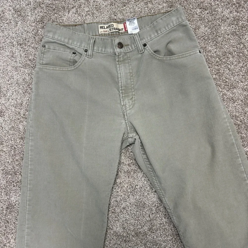 Levi's Relaxed Straight 559 Corduroy Pants Men Size 32x32 Vintage y2k Beige